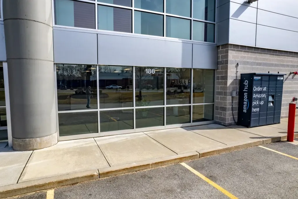 Castle Self Storage in Weymouth, MA